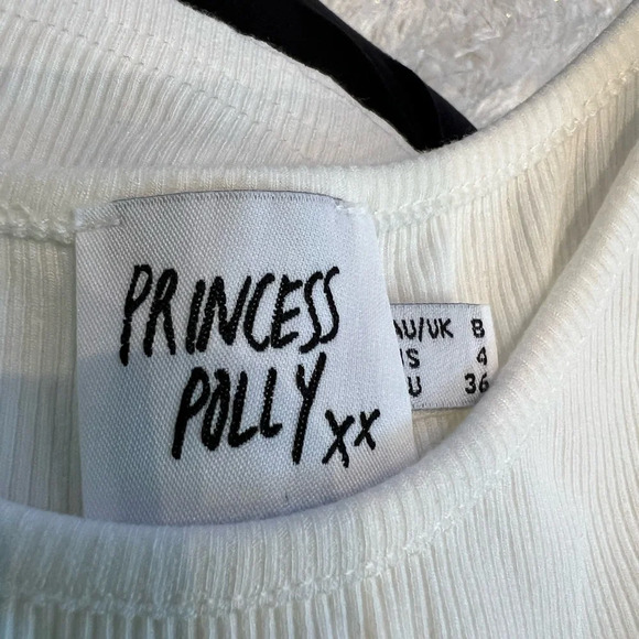 Princess Polly cropped tank. - Picture 4 of 5